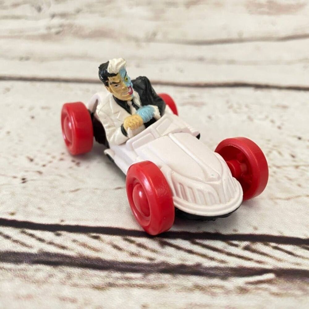 DC COMICS Vintage Two Face Car Figure